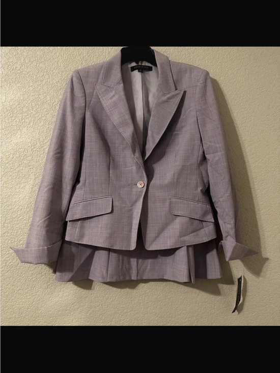 Anne Klein Jackets & Blazers - NWT Anne Klein Women’s Sz 10 Purple 2-Piece Blazer & Skirt Suit Set